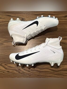 Size 14.5 Wide Nike Vapor Untouchable Pro 3 White Football Cleats AQ8786-101